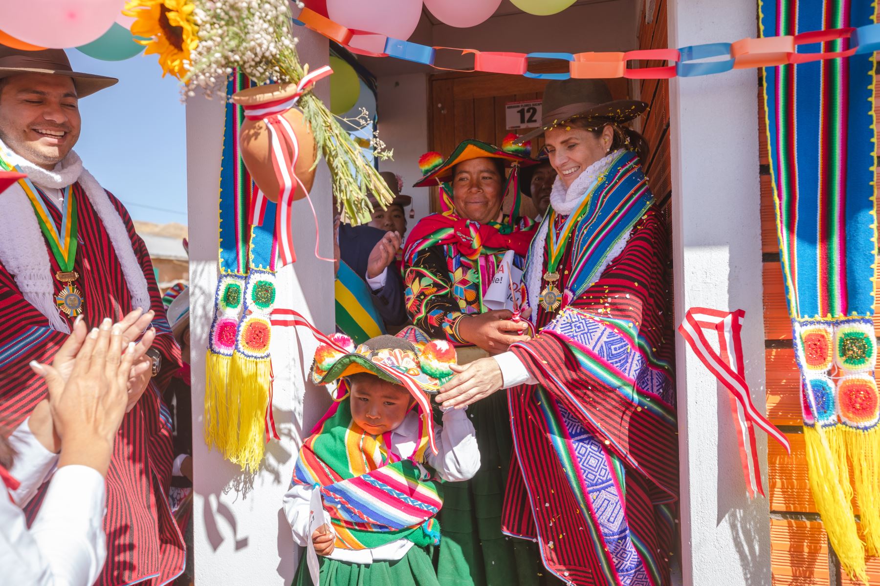 Puno: MVCS otorgó viviendas rurales para protegerse del frío