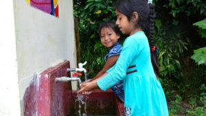 Foncodes interviene en el cierre de brecha de agua y saneamiento