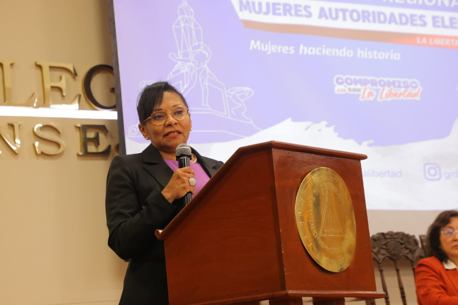 Ministra Teresa Hernández destaca la importancia de fortalecer capacidades de mujeres autoridades