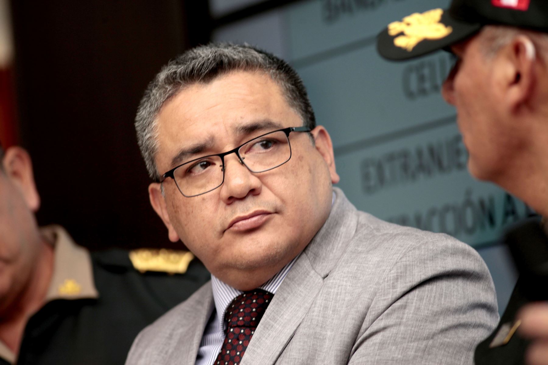 Ministro del Interior propone proyecto que aumenta penas por sicariato y extorsión