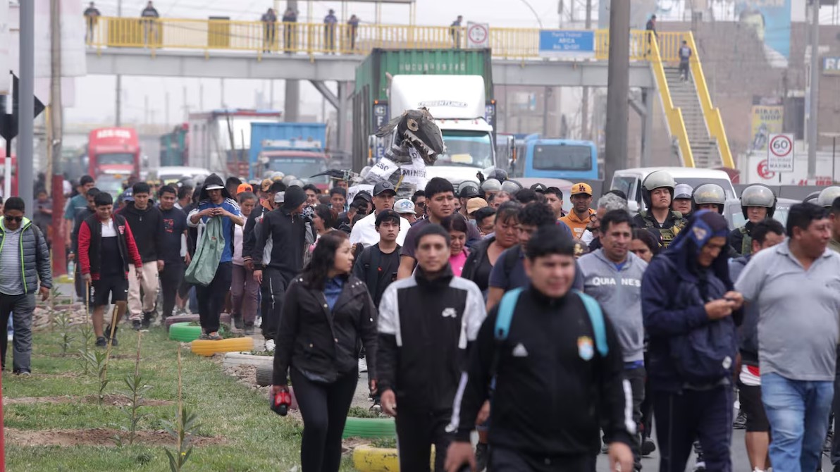 AAP advierte que paro genera pérdidas de S/ 230 millones diarios