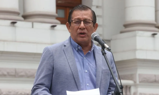 Eduardo Salhuana critica nuevo préstamo a Petroperú: Recursos podrían destinarse a emergencias