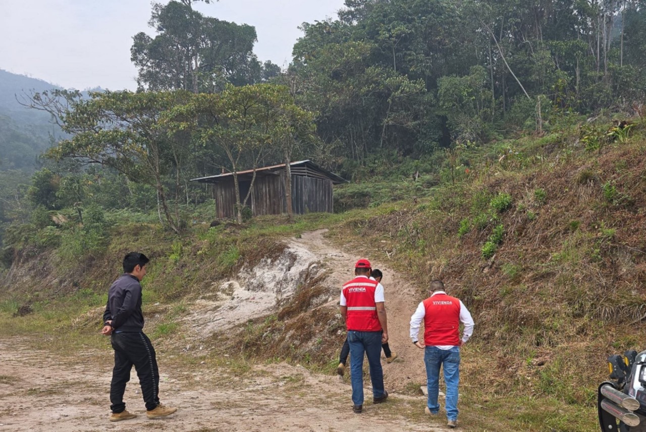 Ministerio de Vivienda refuerza acciones tras incendios forestales en la Amazonía