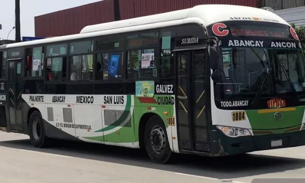 Ancón: Bus de la empresa Vipusa fue baleado