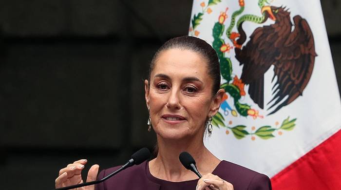 Claudia Sheinbaum asume como la primera presidenta mujer de México