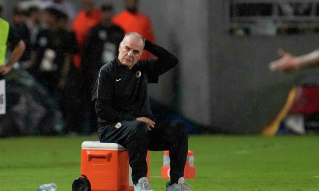 Marcelo Bielsa inconforme con la victoria de Perú ante Uruguay