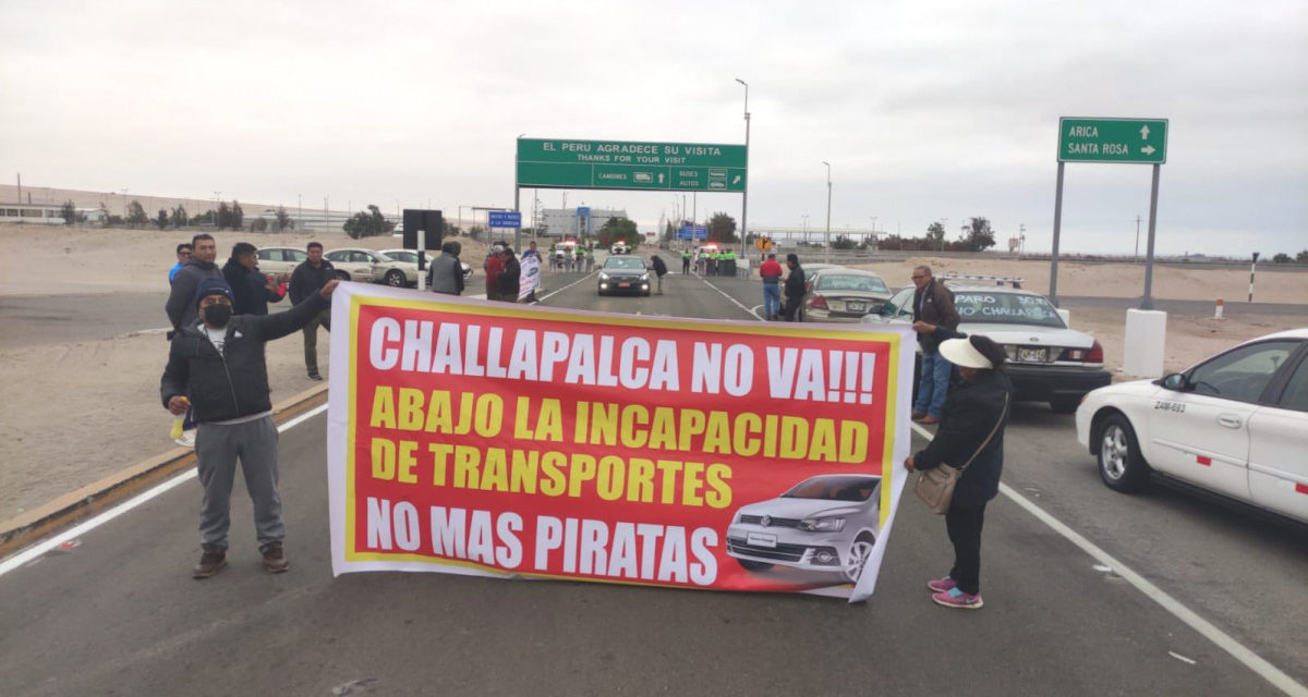 Tacna: protesta y bloqueo de carretera contra la ampliación del penal de Challapalca