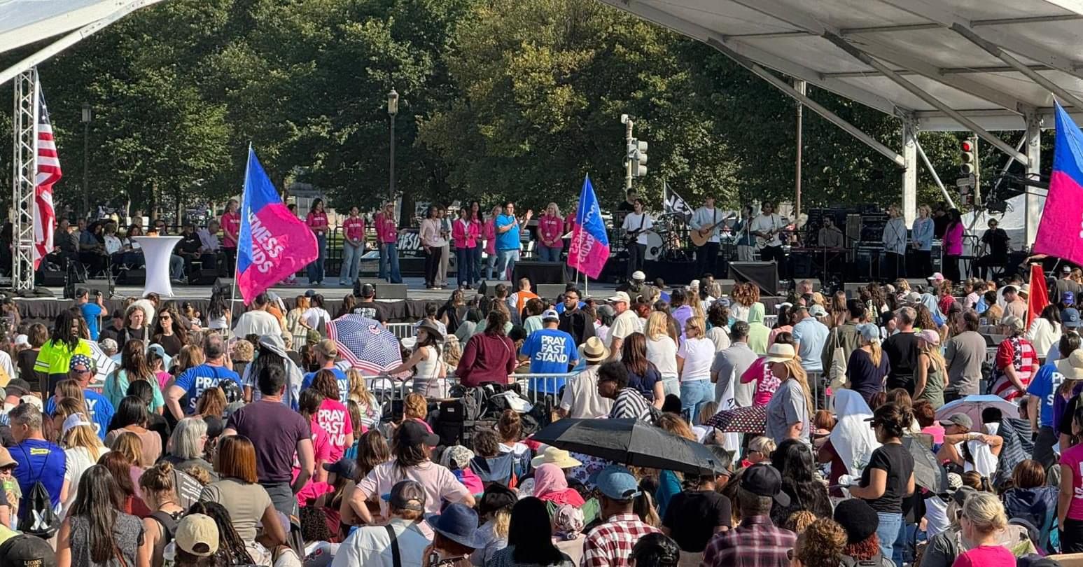 Con éxito se realizó la gran concentración mundial “Con Mis Hijos No Te Metas”