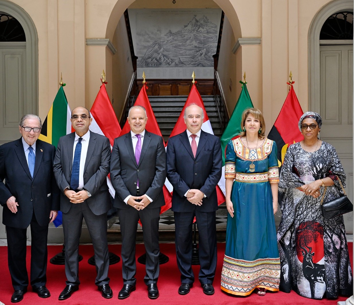 Conmemoran el Día de la Amistad Peruano - Africana