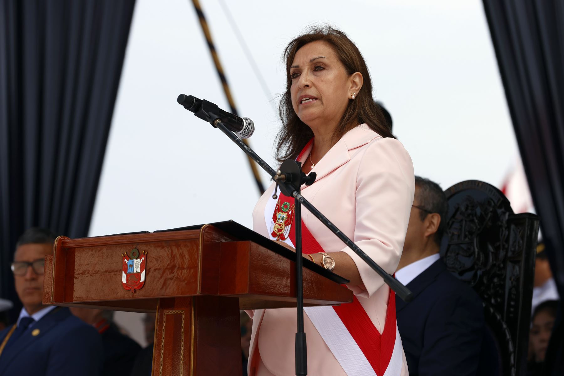 Dina Boluarte: El Gobierno pretende comprar 24 aviones caza