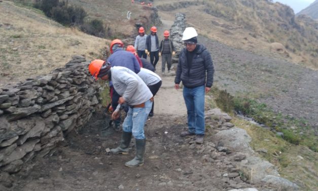 Más de 38 mil habitantes de 10 distritos de Huánuco se benefician con mantenimiento de vías, gracias a Foncodes