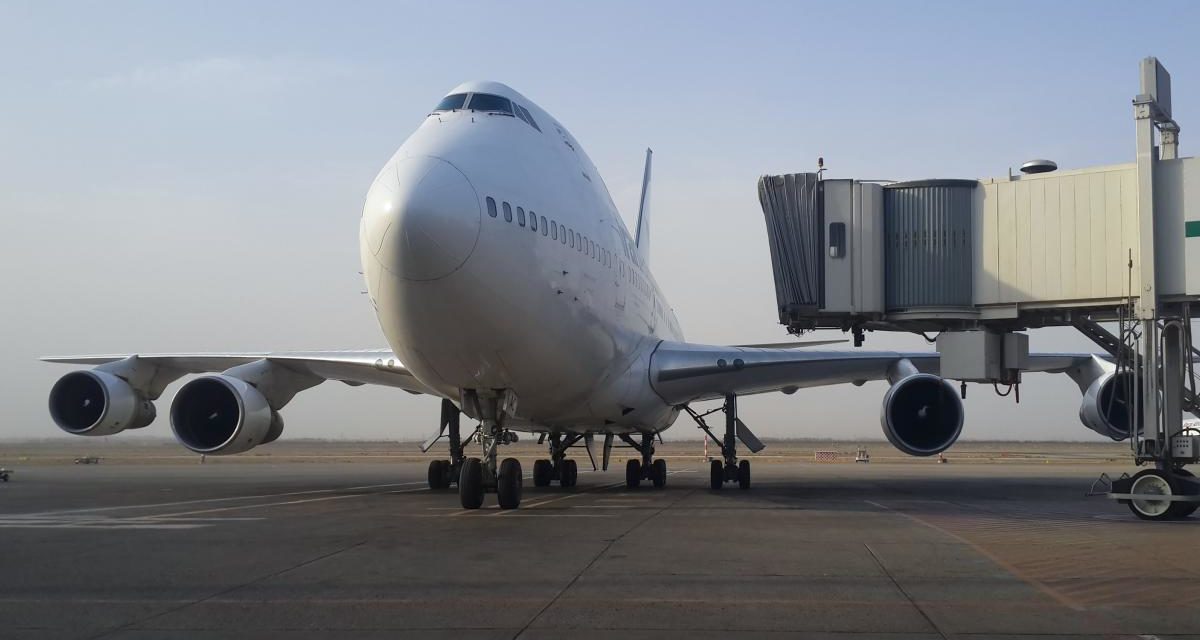 Irán suspendió los vuelos en todos los aeropuertos