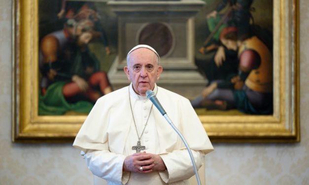 Monseñor Carlos Castillo es nombrado nuevo cardenal del Perú