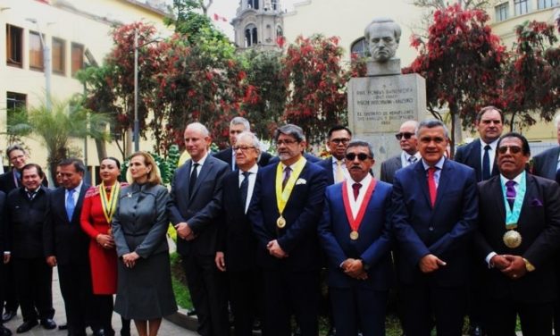 Realizan homenaje a la memoria de Raúl Porras Barrenechea