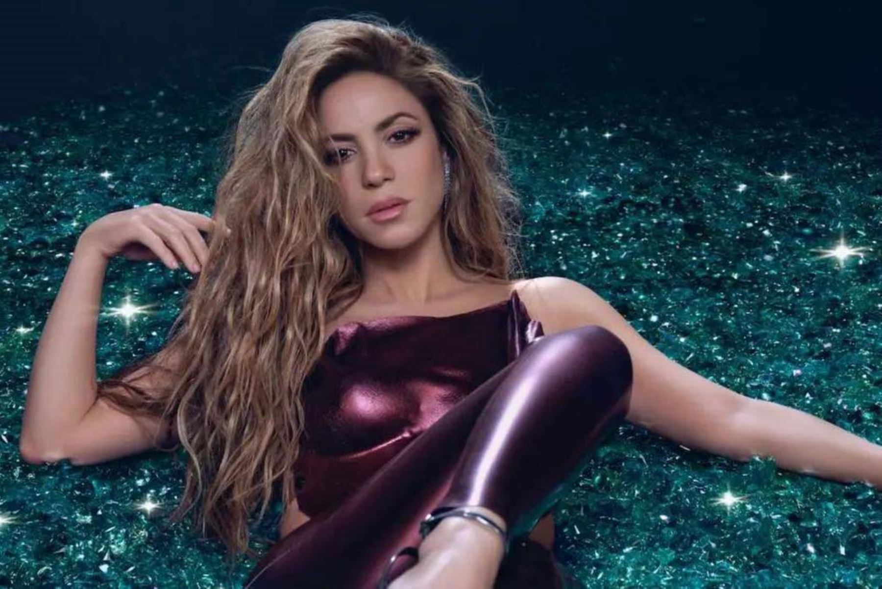 Influencer peruana aparece en videoclip “soltera” de shakira