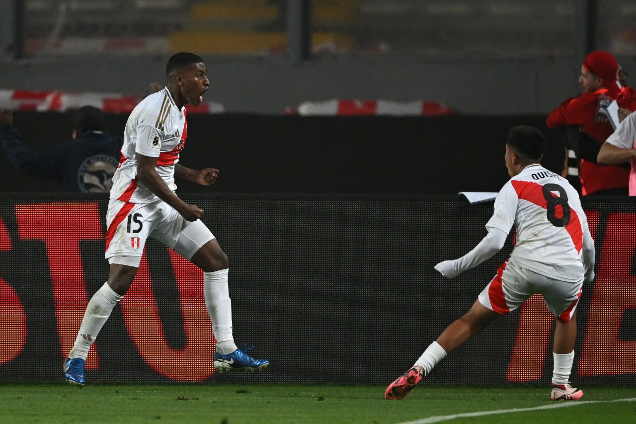 Perú vence 1 – 0 a Uruguay