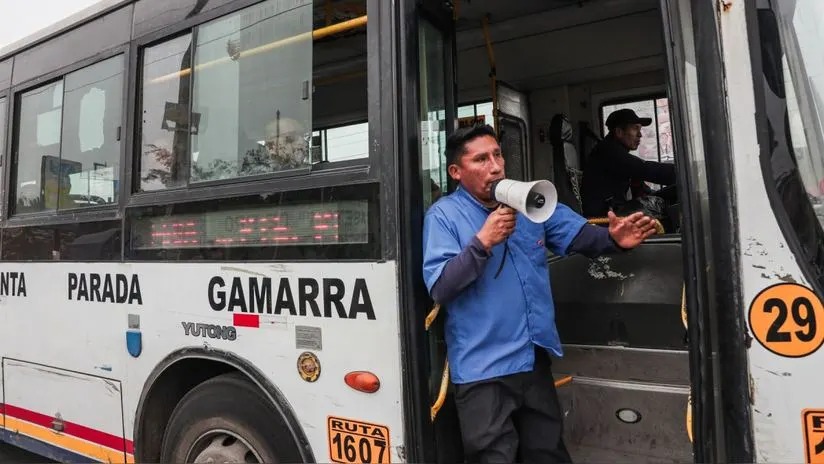 Julio Campos: "Condenamos totalmente a este Congreso"