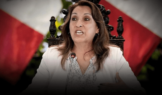 Dina Boluarte citada el 10 de noviembre por la Fiscalía tras reunión con Patricia Benavides