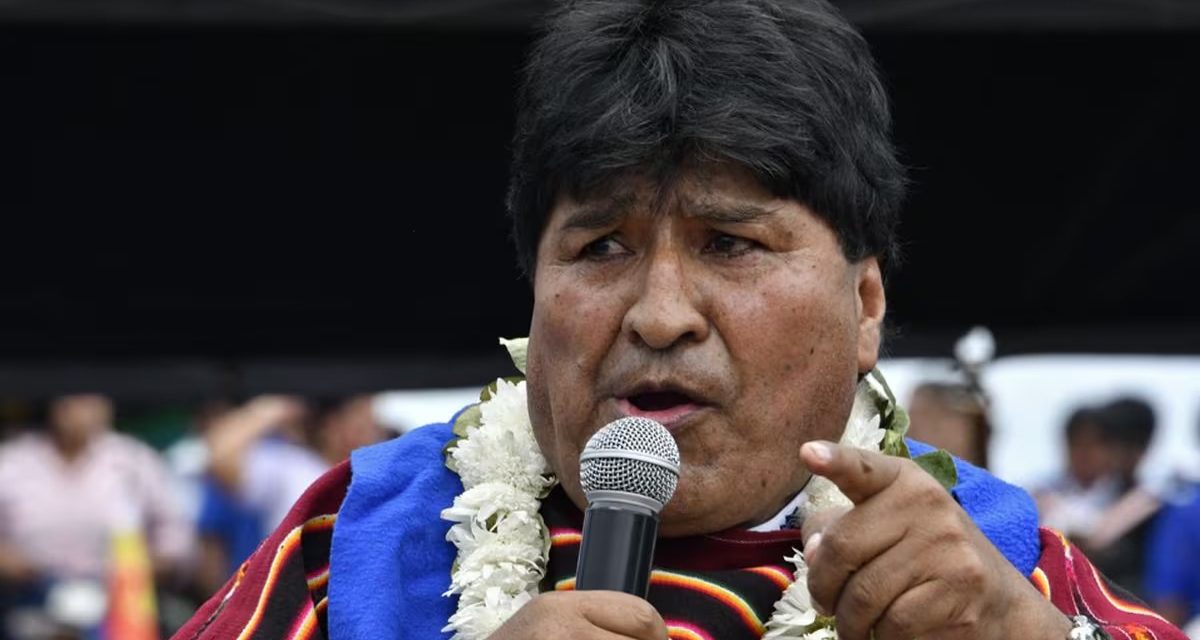 Acusan a Evo Morales de haber tenido hija con menor de edad