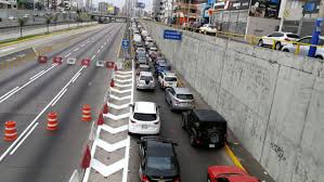 Cierre en la Vía Expresa desata caos vehicular en Lima