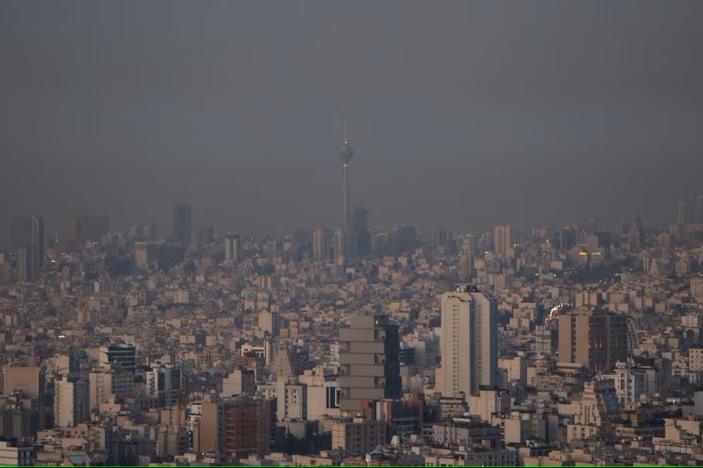 Irán amenaza con responder al ataque de Israel en sus instalaciones militares