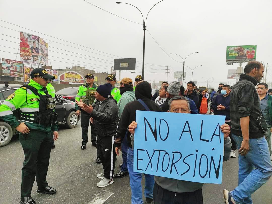 Paro de transportistas divide al gremio: tres sectores lo apoyan y nueve lo rechazan