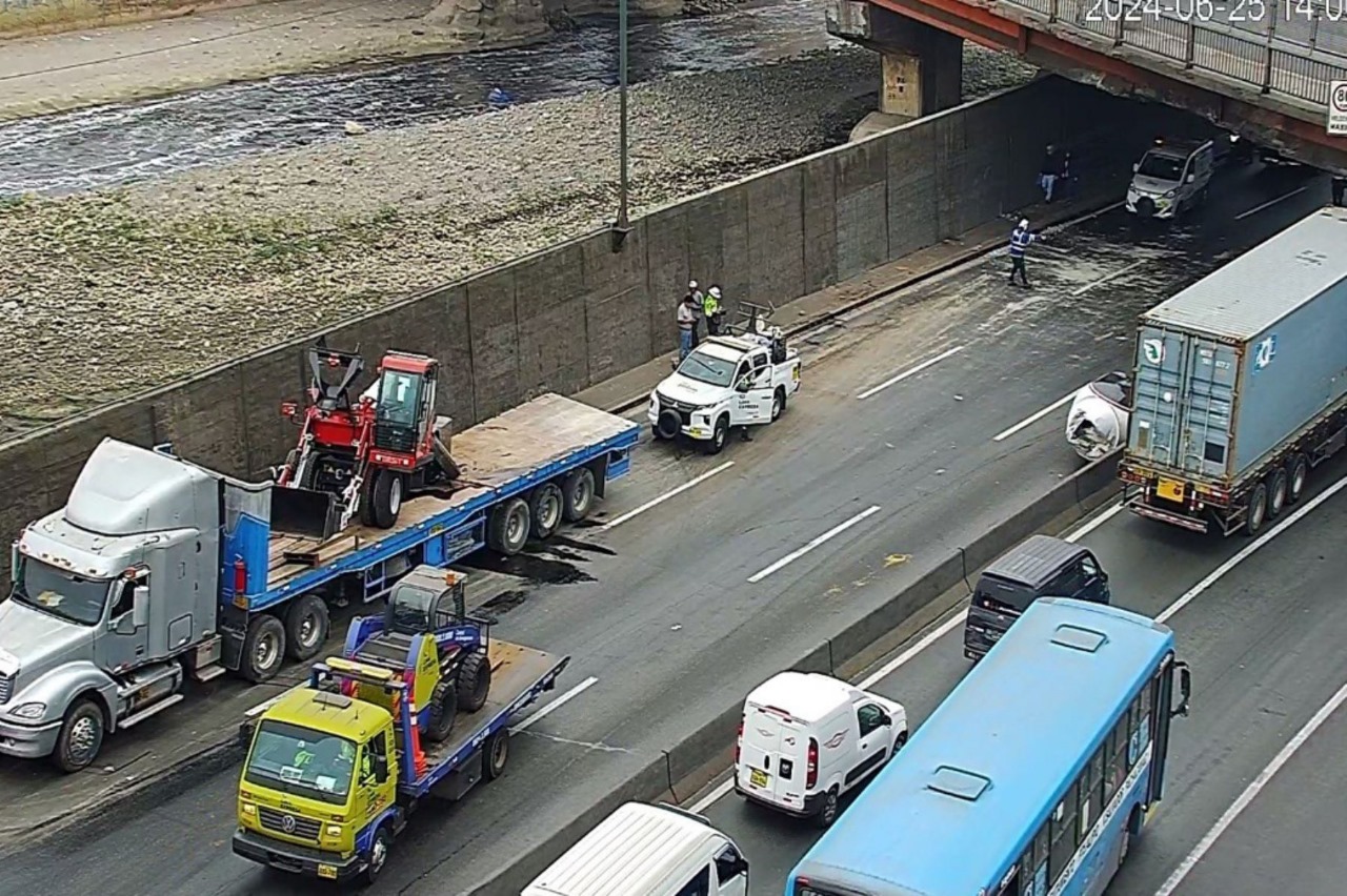 Puente Ricardo Palma cerrado hasta el lunes por daños en su estructura