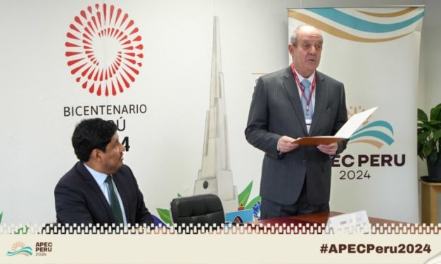 APEC y Ministerio de Cultura establecen alianza estratégica