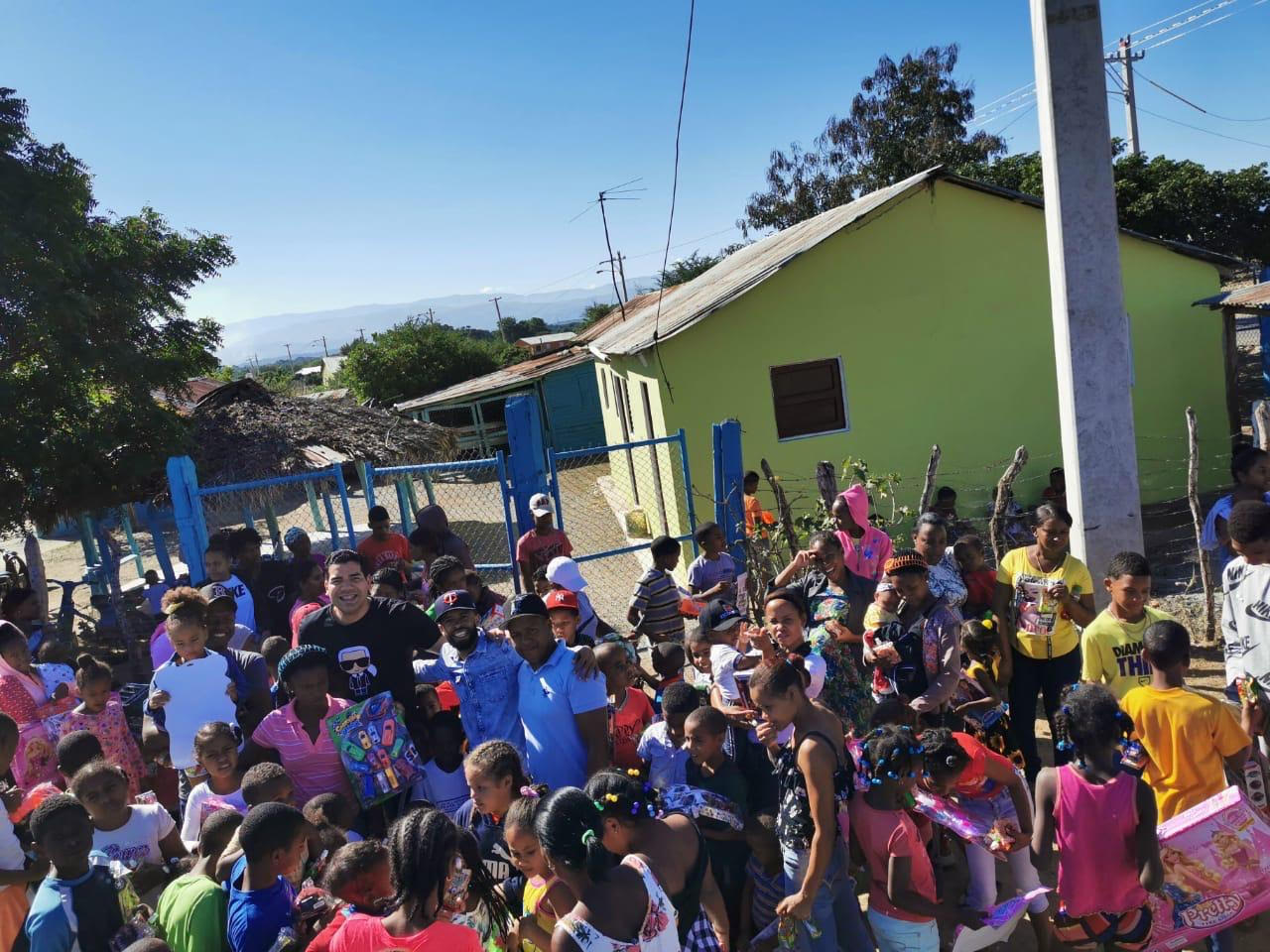 Desempeño solidario de Eduardo Andrés Massanet Martínez en la República Dominicana