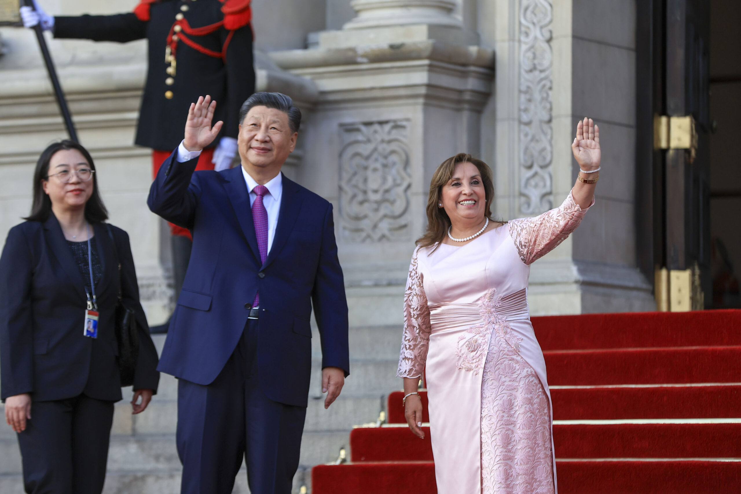 Xi Jinping y Dina Boluarte  inauguran Megapuerto de  Chancay desde Palacio