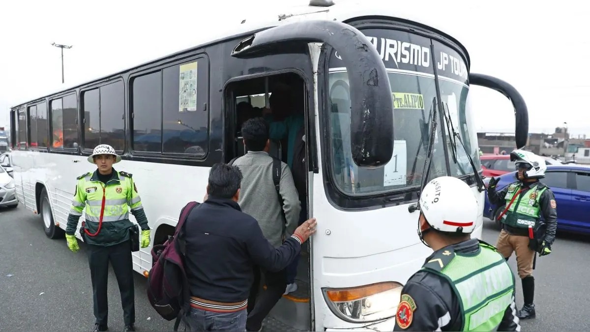 Lambayeque: Transportistas ratifican paro