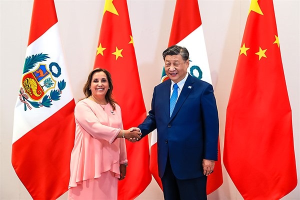 Invasión económica  de China en el Perú