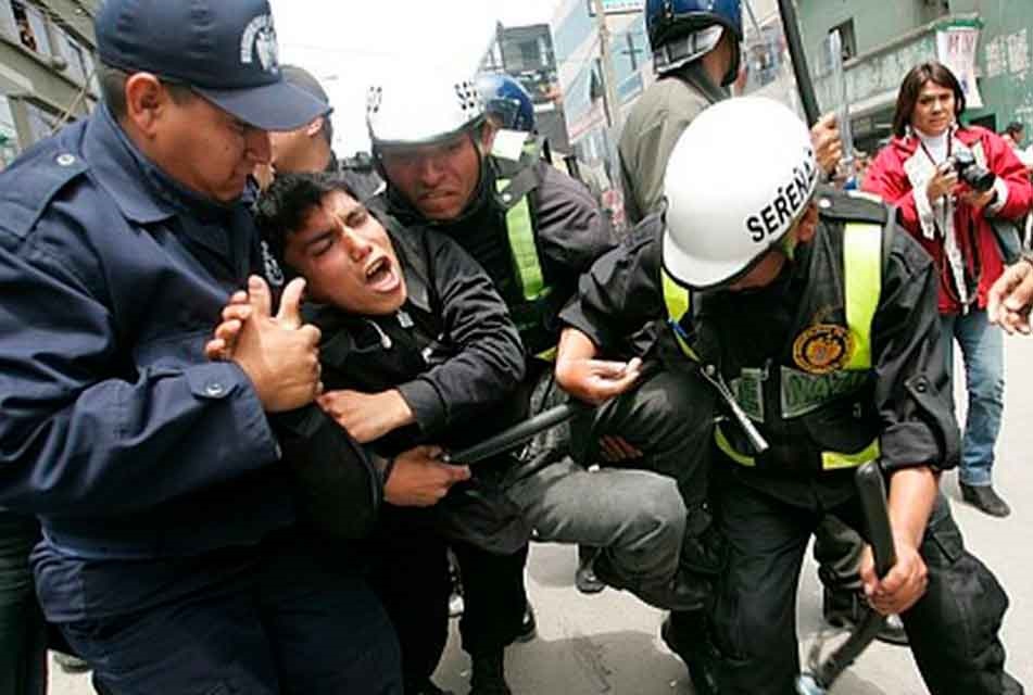 Justicia para policías que  enfrentan la delincuencia