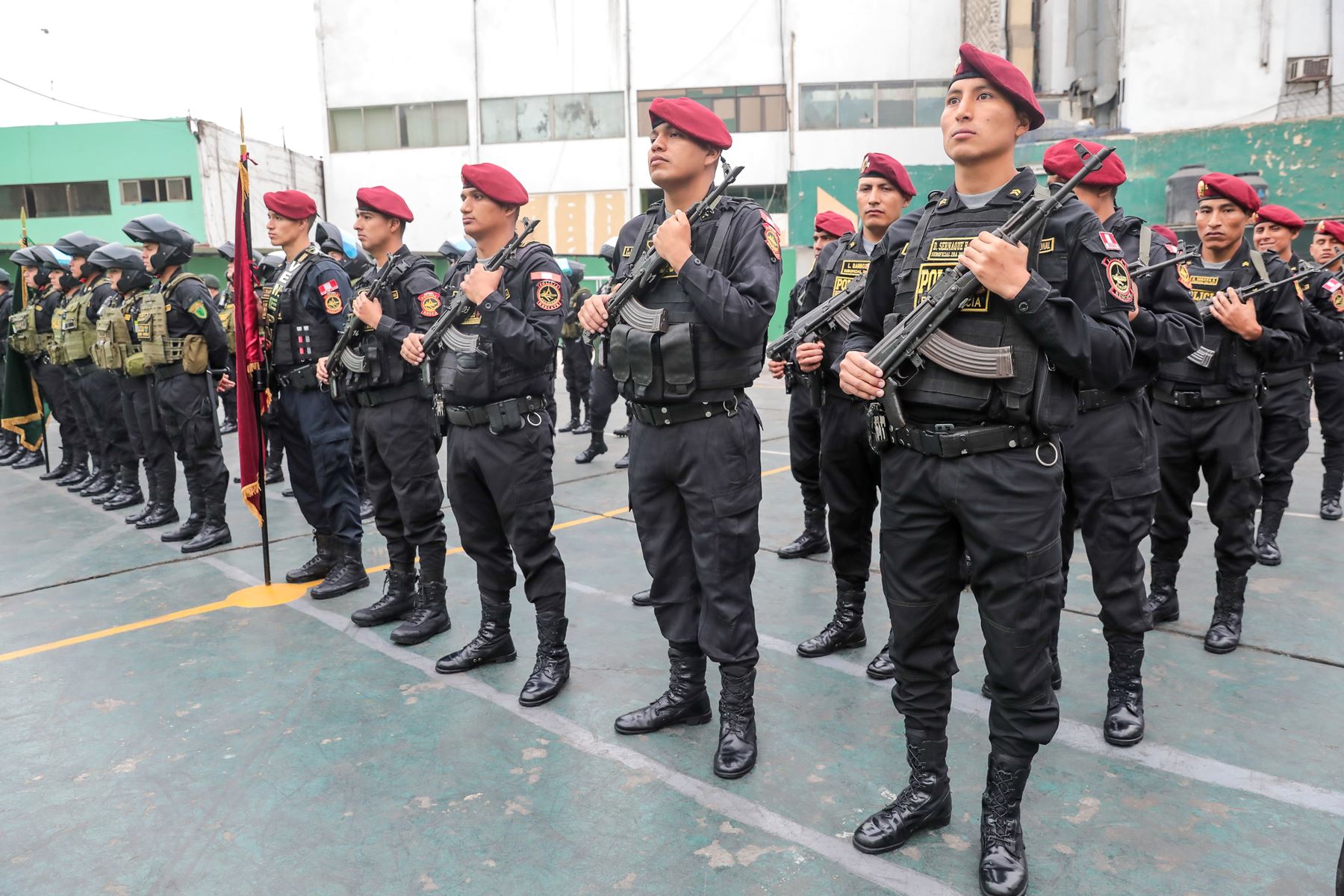 Congreso aprueba una nueva compensación económica para policías