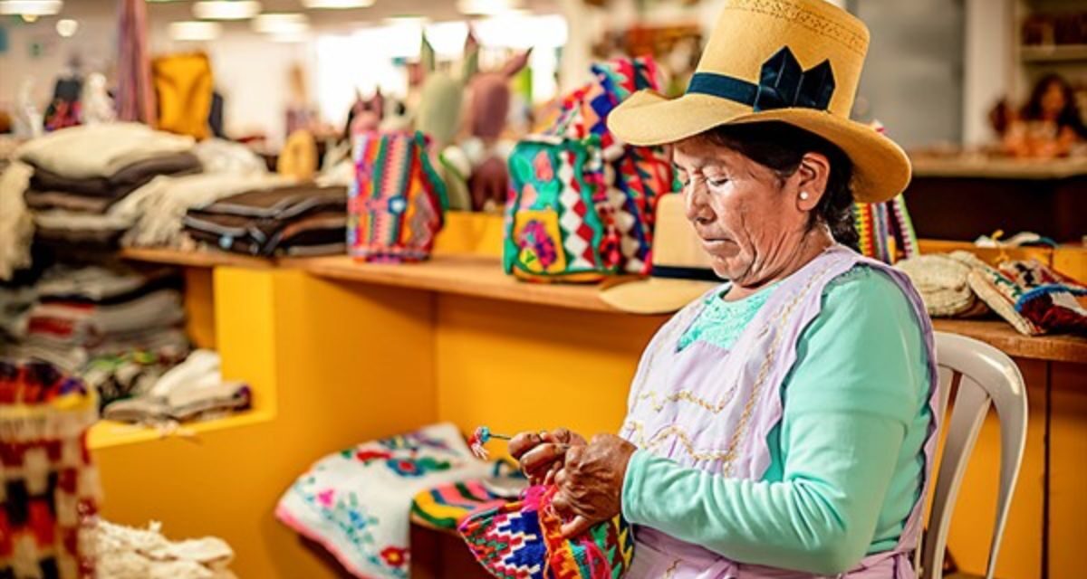 Tejidos artesanales en las alturas de Lima: tradición y arte en las alturas