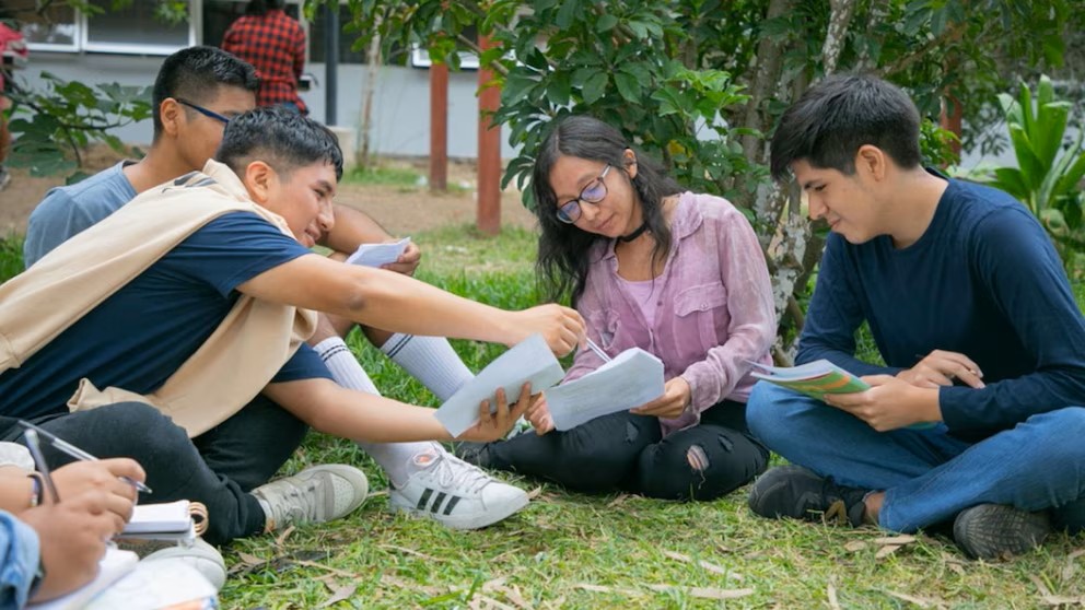 Congreso propone bachillerato automático, pero universidades no licenciadas quedarían excluidas