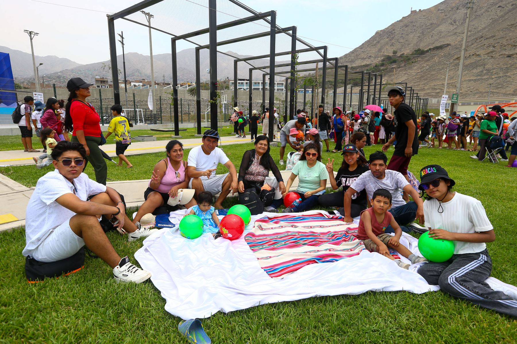 Lima inaugura el Club Metropolitano Pascuala Rosado Cornejo en Ate