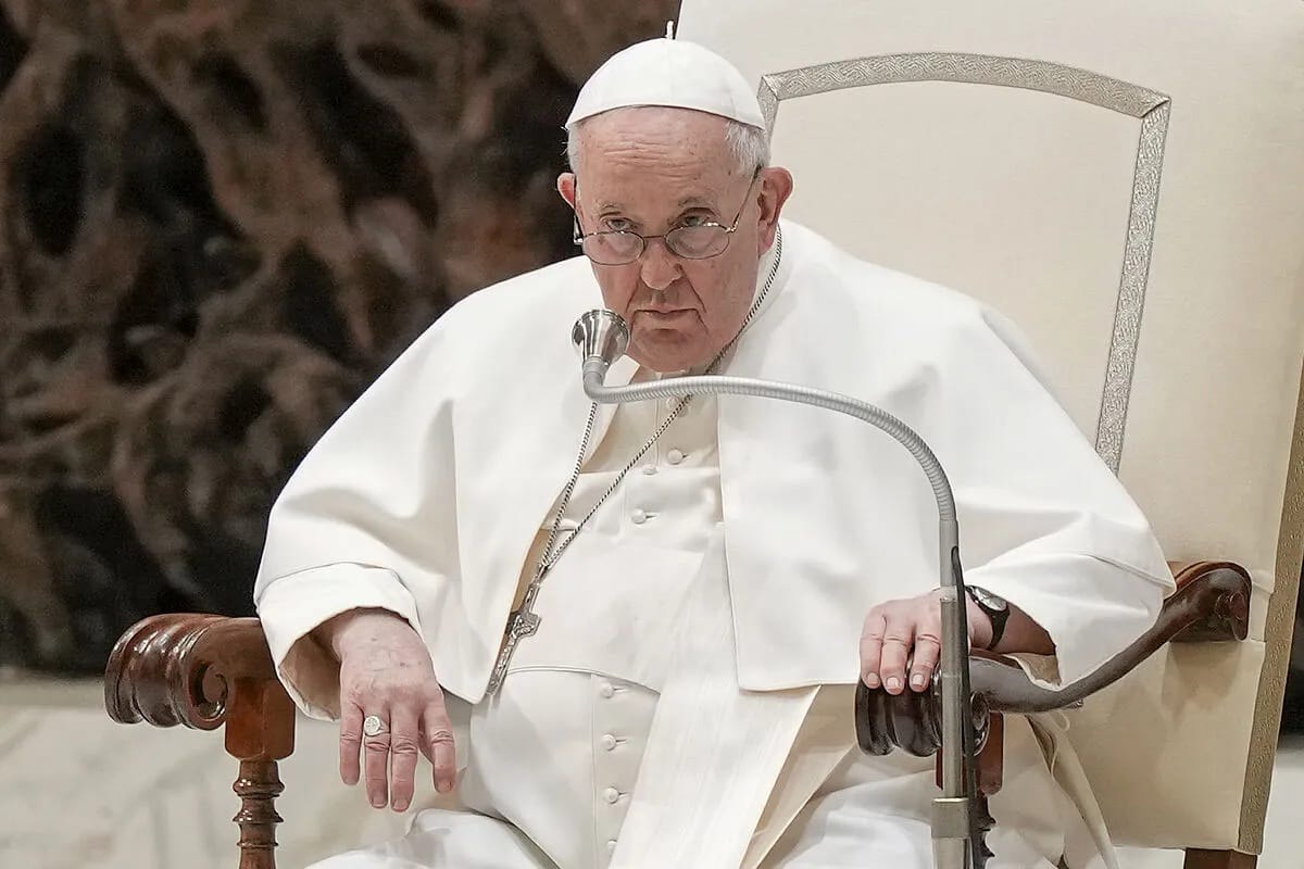 El Papa Francisco dijo que no se puede negar ni olvidar el Holocausto