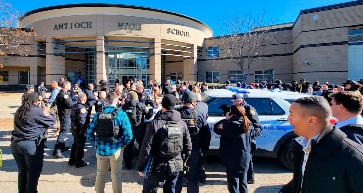 Tiroteo en escuela de Nashville dejó un estudiante muerto