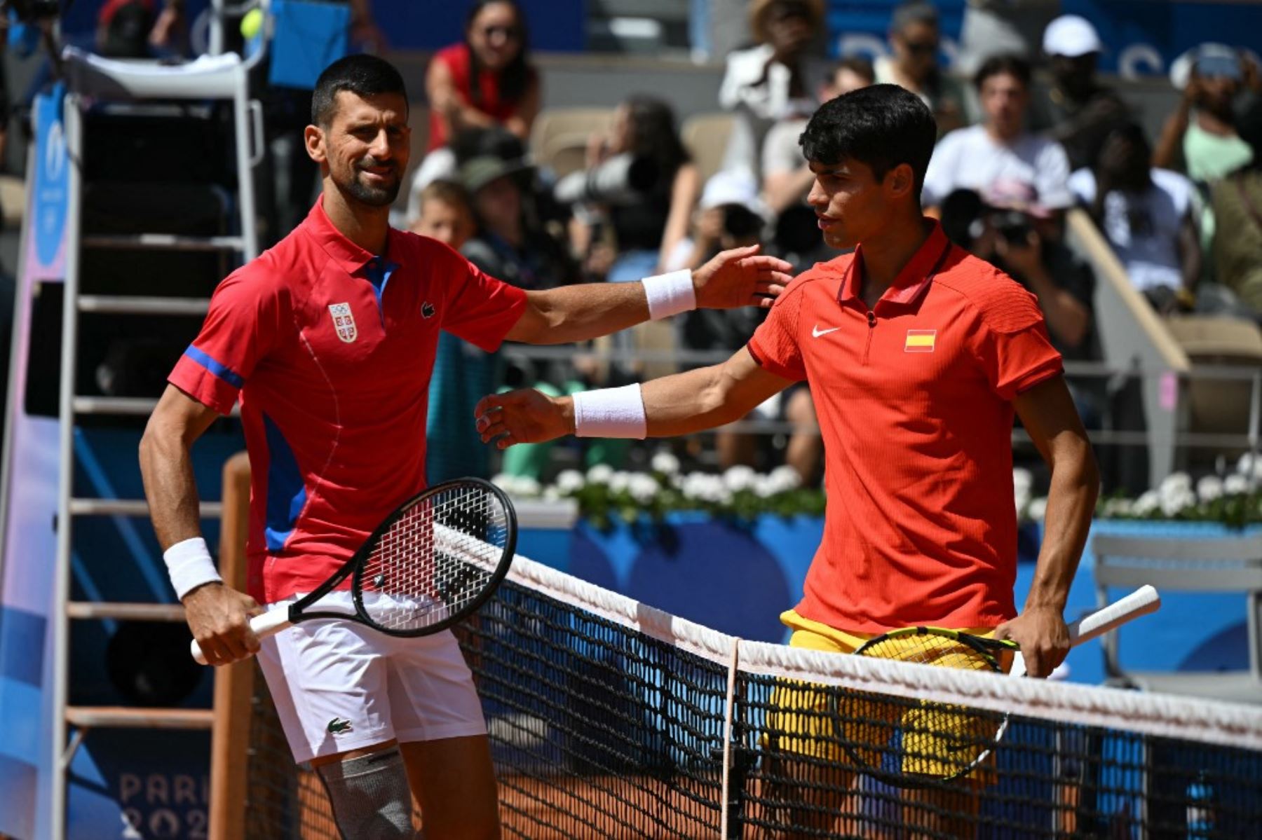 Carlos Alcaraz inicia su camino en el Abierto de Australia 2025: posible cruce con Djokovic en cuartos