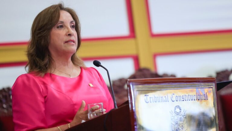 Presidenta condena “ataque terrorista” contra Fiscalía en Trujillo