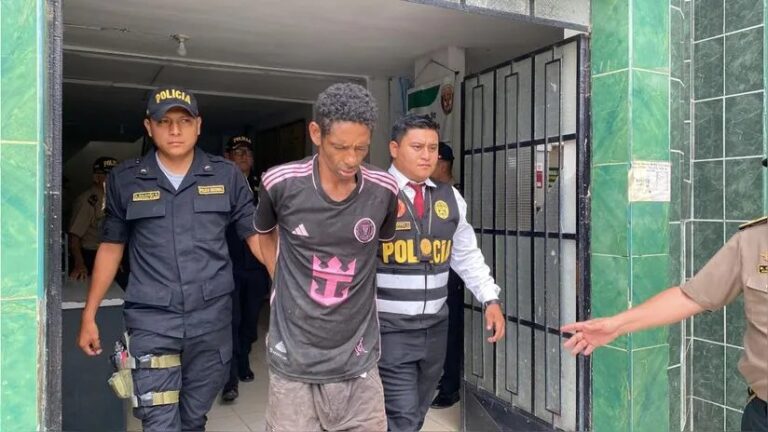 Piura: Policía recuperó restos de busto de Miguel Grau