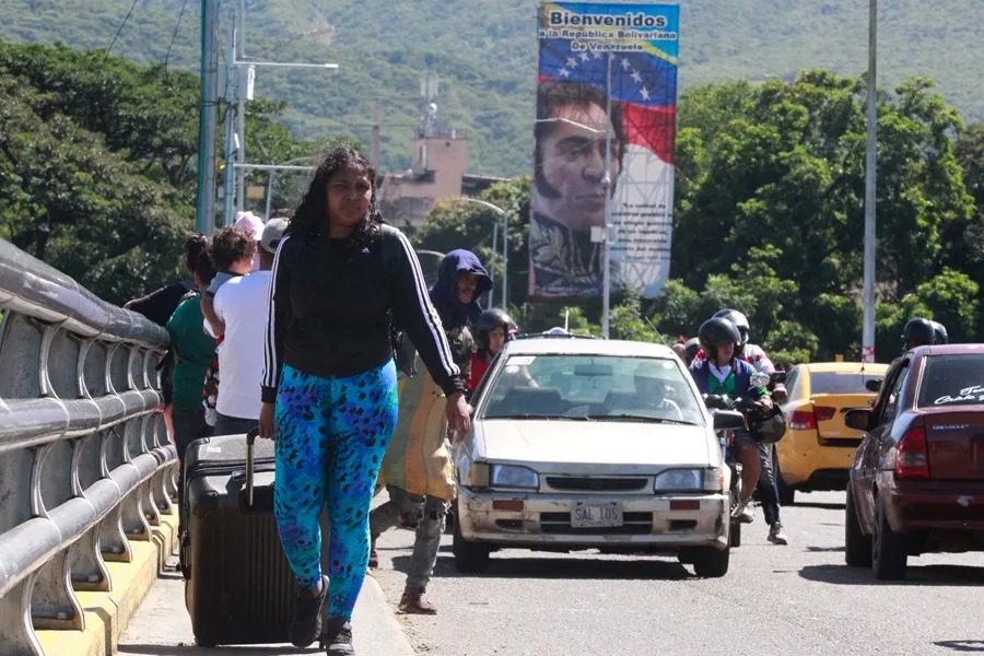 Venezuela cerró frontera con Colombia