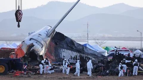 Extraen datos de una de las cajas negras de avión siniestrado