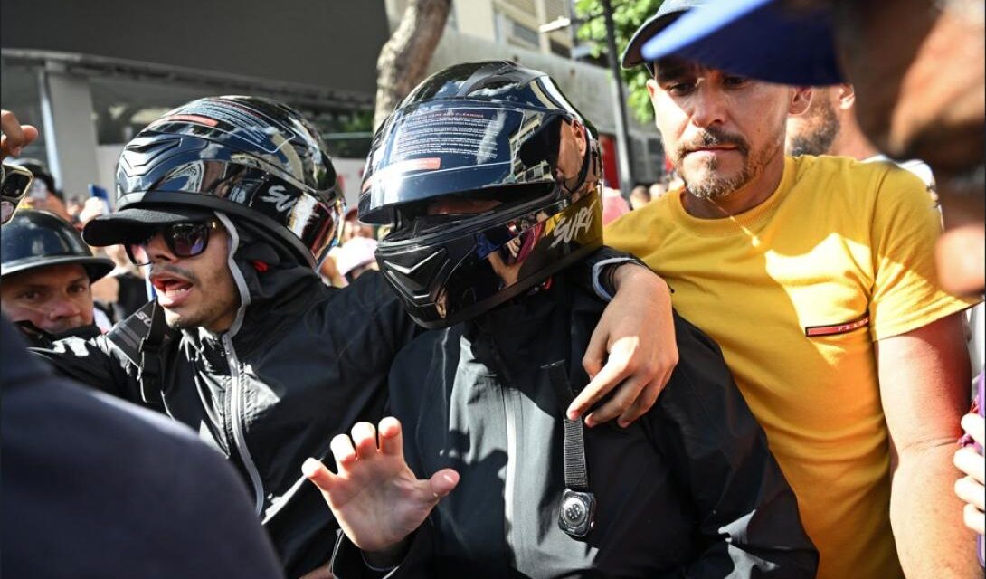 Venezolanos en Lima alzan su voz contra el régimen de Nicolás Maduro