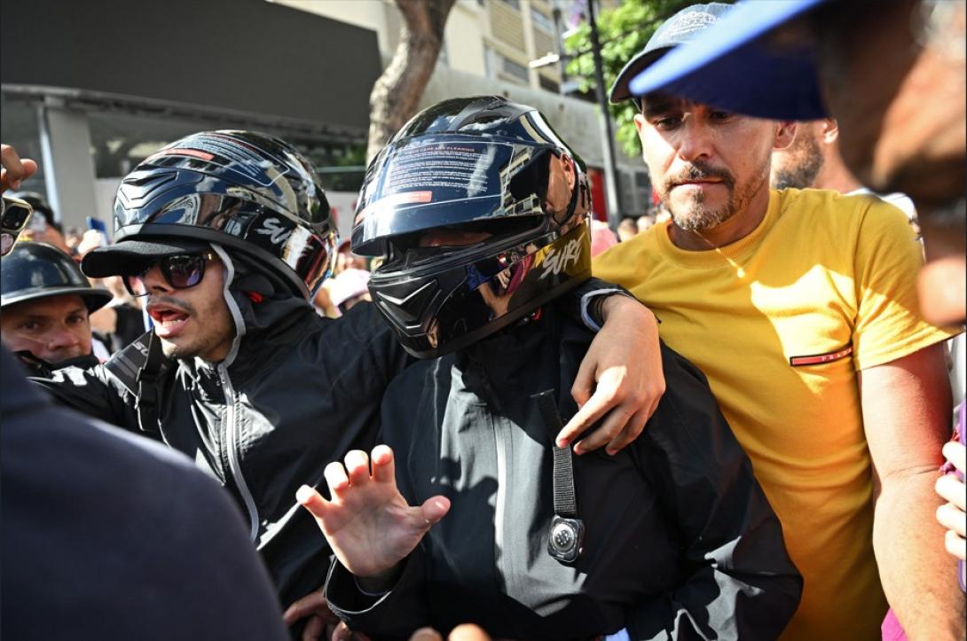 Venezolanos en Lima alzan su voz contra el régimen de Nicolás Maduro