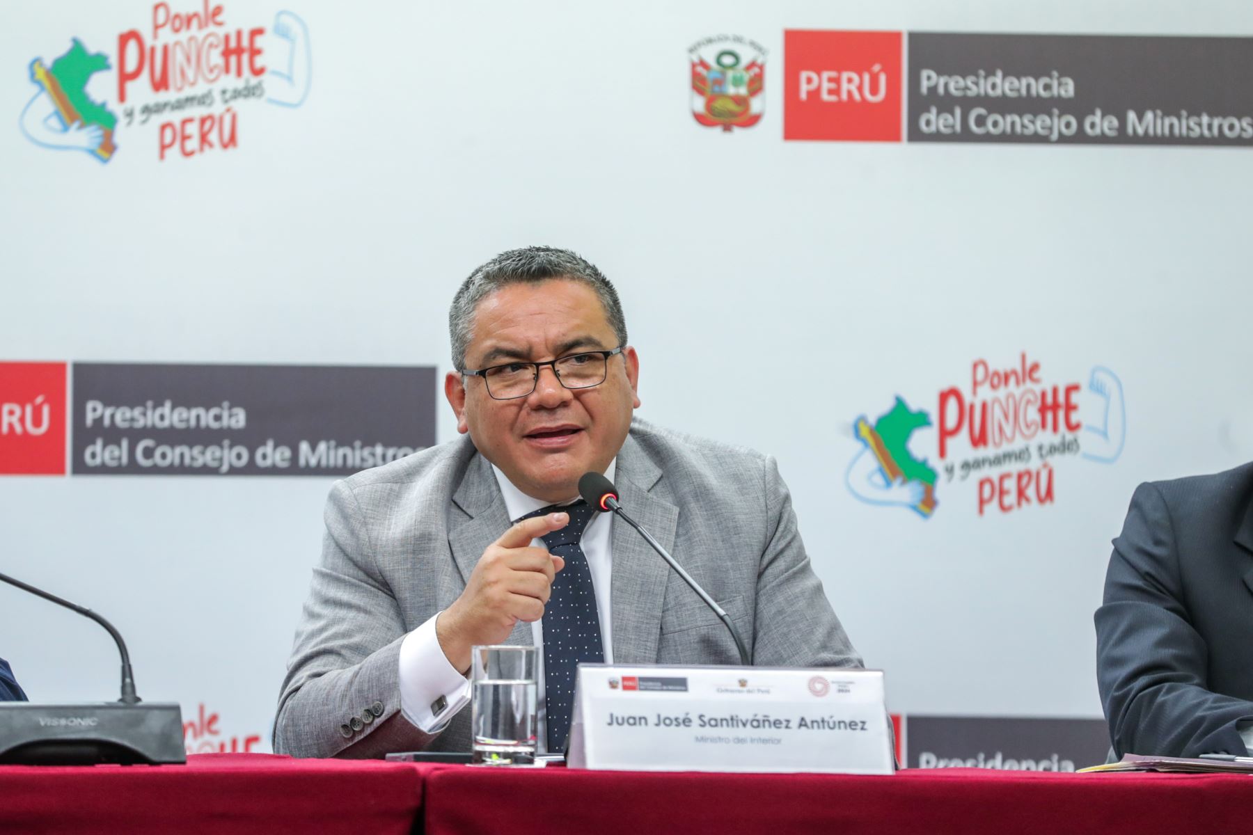 Ministro Santiváñez: «La PNP ha identificado 200 organizaciones criminales en Lima»