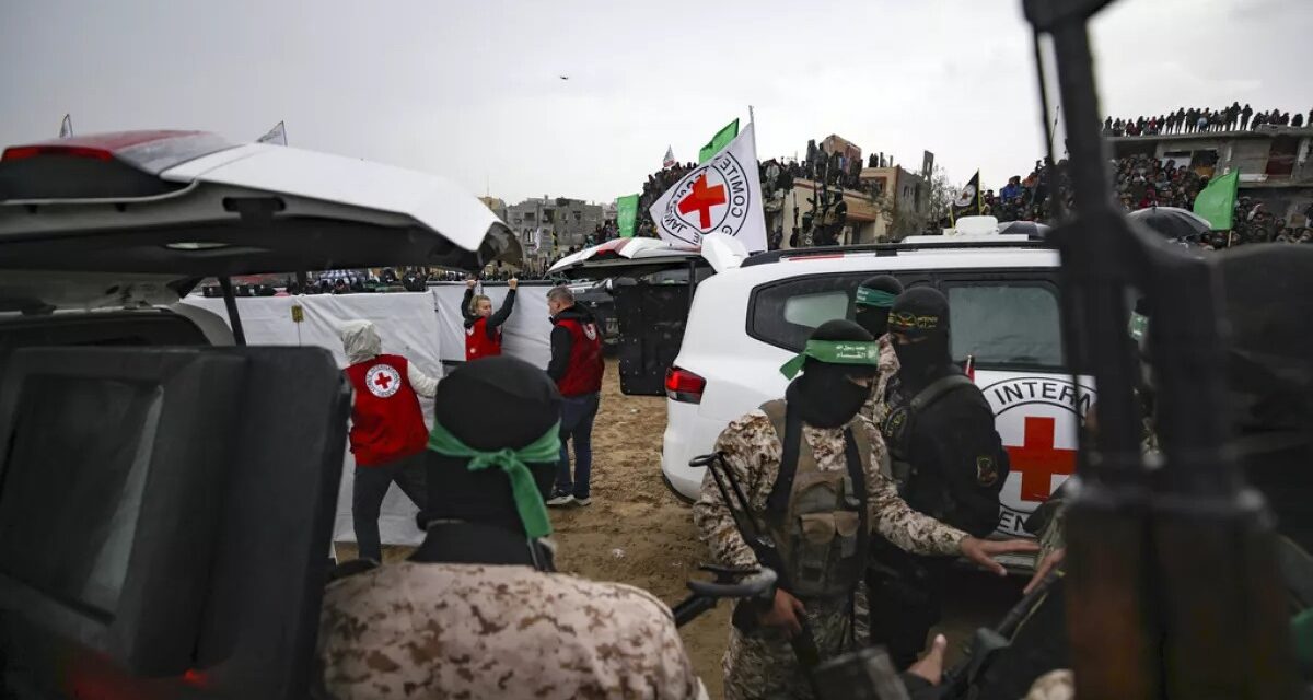 Hamas entregó cuerpos de 4 rehenes israelíes