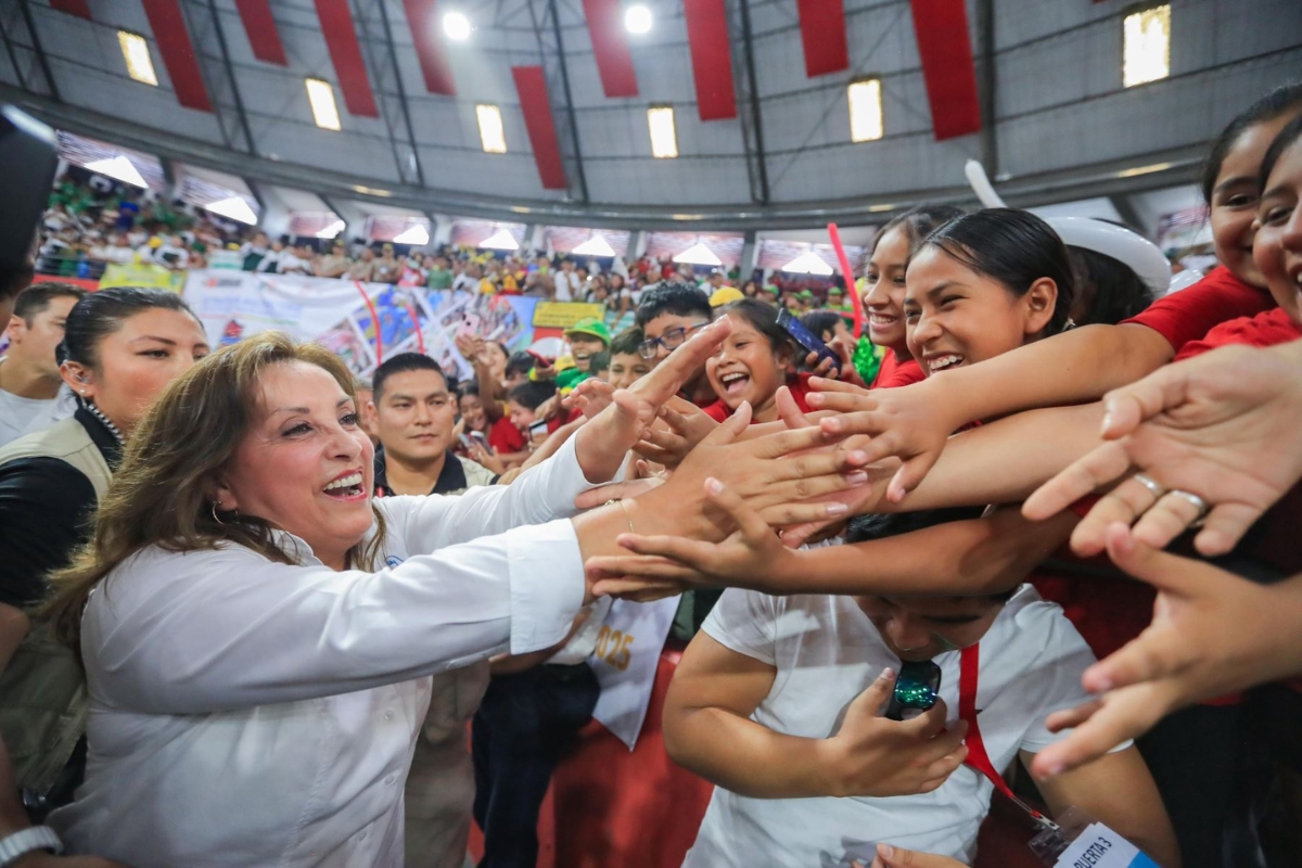 Dina Boluarte: el deporte es el camino para cultivar la disciplina