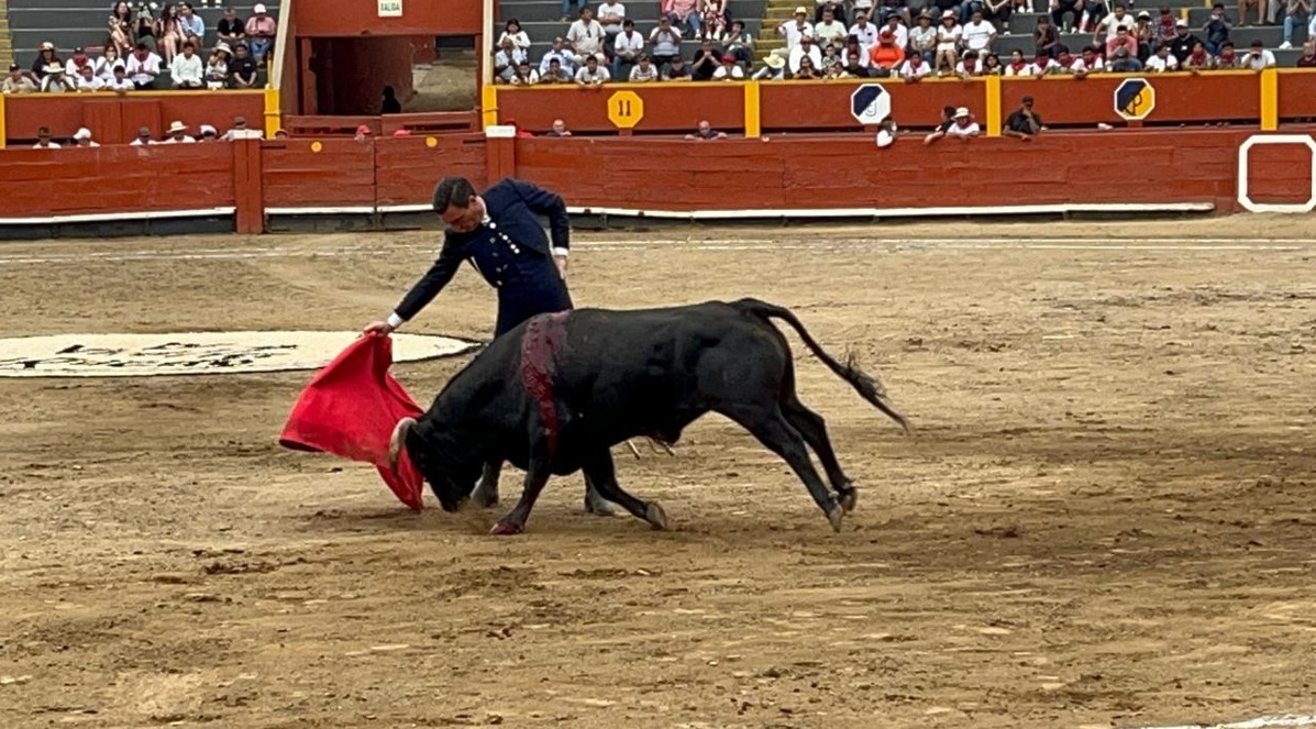 Octavio Chacón indulta a Tobillito de San José del Monte y hacen historia en Acho